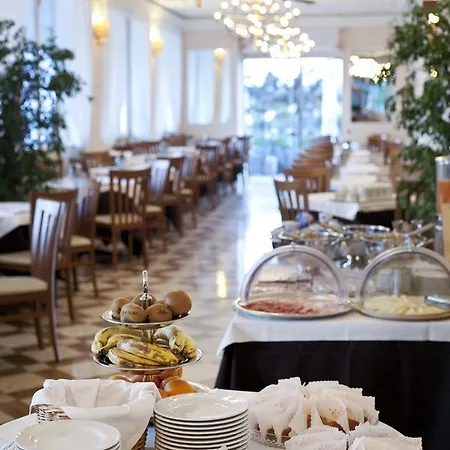 Metropole 3* Белладжо