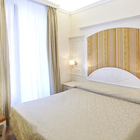 Palazzo Genazzini Szálloda 3*