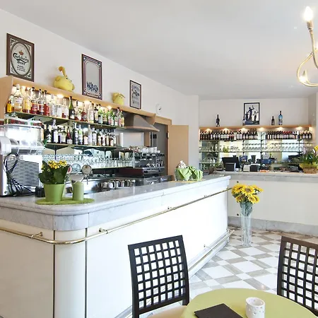Metropole Отель 3*
