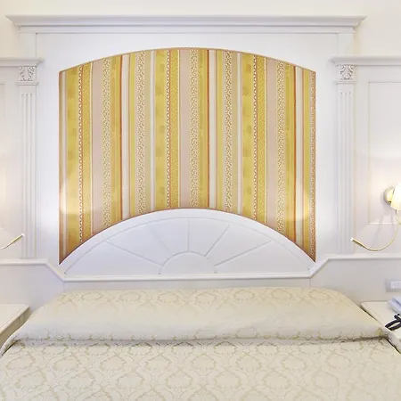 Metropole 3* Белладжо